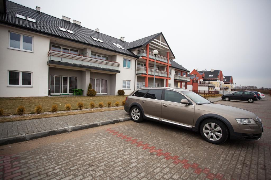 Apartament Nad Morzem ダルウフコ エクステリア 写真